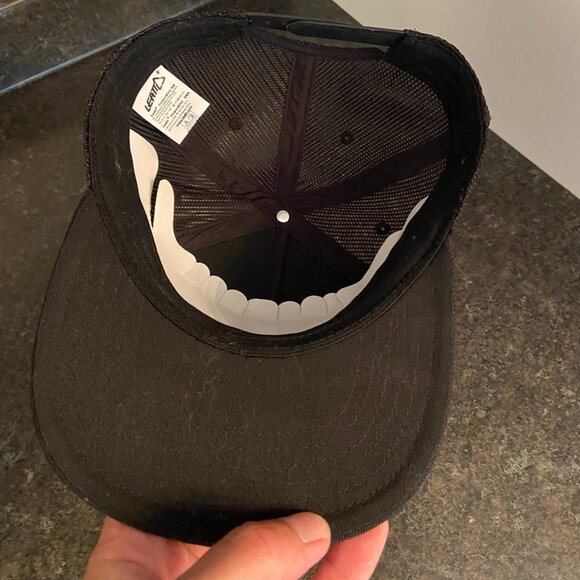 LEATT Capetown Snapback -NWOT - Picture 6 of 7